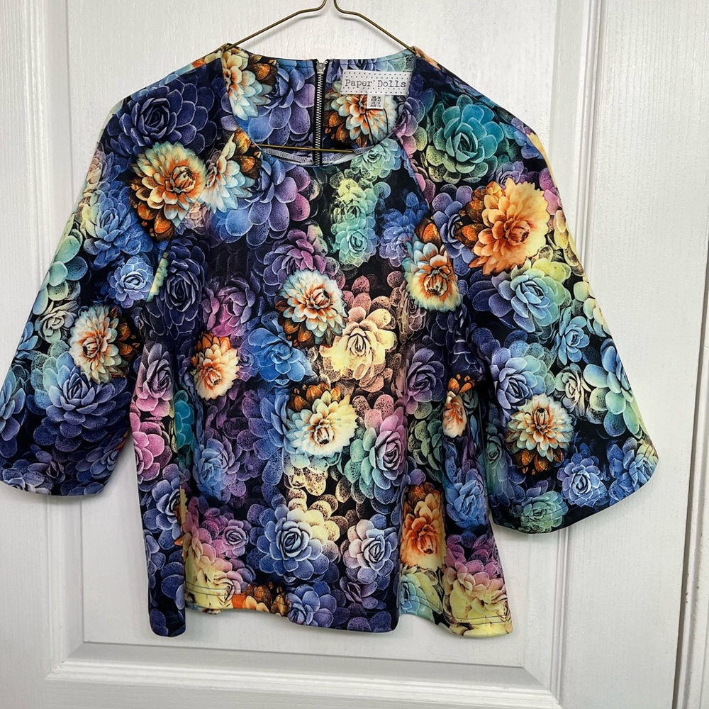 Paper Dolls Women’s Multicolour Floral Full short Sleeves Zipper Back Size 10